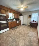 cozy, artsy, private (entire home) near downtown Hotels in Tahlequah