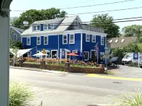 Amazing location with parking spot - 2-Star
