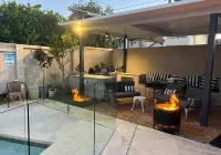 Hidden Gem 2BR LvL1 Home Top Apt Pool & Heated Spa near Sydney's Best Spots