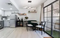 Hidden Gem! 2 Bed 2 Bath - Close to the Strip & Allegiant Stadium