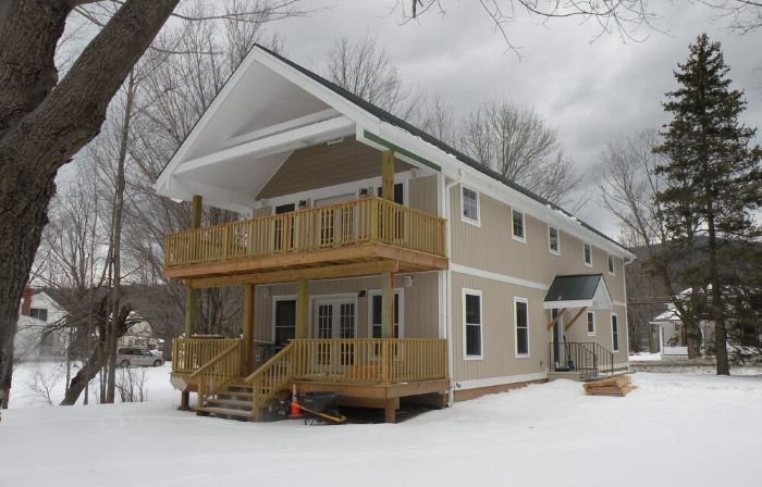 ⭐ Spacious Lake House Just Minutes From The Slopes ⭐