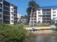 Beautifully redecorated 2 bedroom condo in quiet section of town