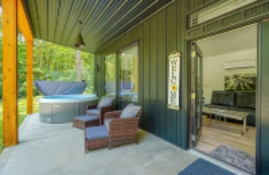 Love Shack at Trickle Creek at Hocking Hills