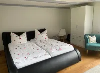 Modern and cozy vacation home completely renovated in 2023 Hotels in Bad Brambach