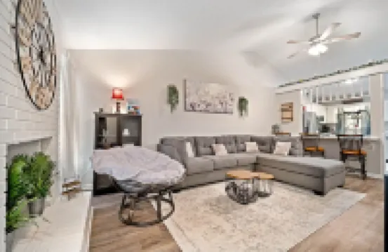 Suite Francis - Minutes from Camp LeJeune and the Beach!