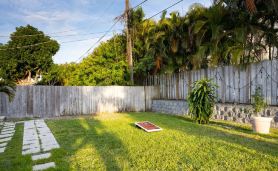 Beautifully Appointed 3BR / 2 Bath Home close to Beach & Iconic Atlantic Ave