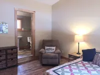 “Cozy Mountain Suites - #5 just 5 minutes from Glacier Park - 레지던스
