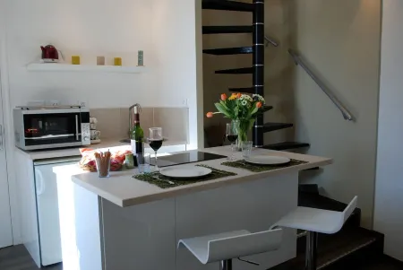 Loge Saint Nicolas, Beaune town center Отели рядом с достопримечательностью «Basilique Collégiale Notre Dame»