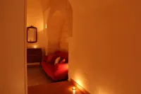 Holiday home L'Alloro with private parking - MATERA