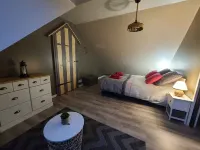 Family house, walking distance to the beach, near St Malo