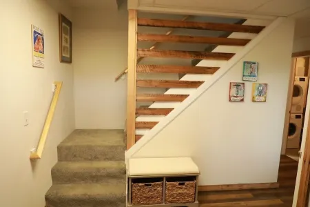 Live the Lake Life In A Brand-New House