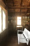 Creekside cabin Hotels in Boulder County