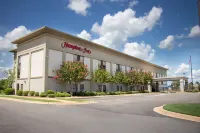 Hampton Inn Tuscaloosa-East - parking