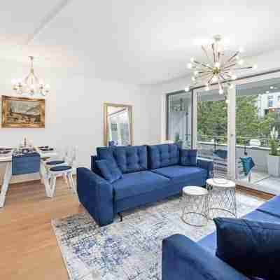 Two-room apartment in the city center with underground parking space Others