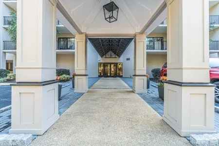 2 Bdrm/2 Bath Condo: Close to Beaches, Golf, Tennis, & Restaurants. Отели рядом с Аэропорт Хилтон Хэд