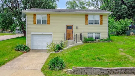 Wheels Trails and Tails Inn - Fully Fenced! 2x King 2x Twin Pet Friendly