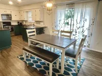 Relaxing, Spacious, Quiet, Ranch-style Getaway