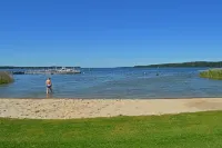 Large vacation home for families with dog, WLAN, 300m to the Müritz Hotels in Klink