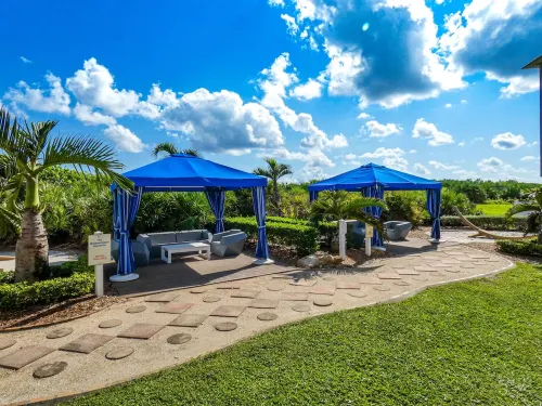 Beautiful bright, updated 2 bedroom, 2 bath oceanfront condo spectacular views!