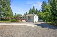 Roomy two-bedroom, family and pet friendly daylight basement apartment.