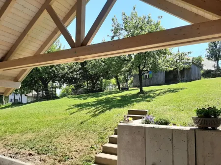 Luxurious and modern top floor apartment with terrace Отели в г. Рот-ан-дер-Рот