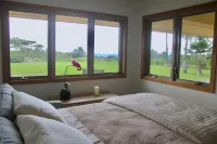 North Shore Ocean View Cottage