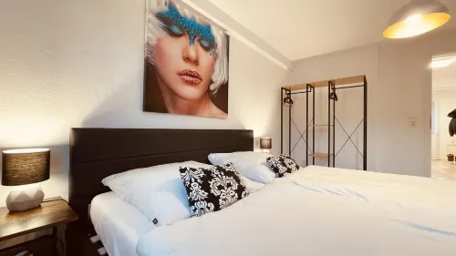 Modern apartment with prime, kitchen & WLAN