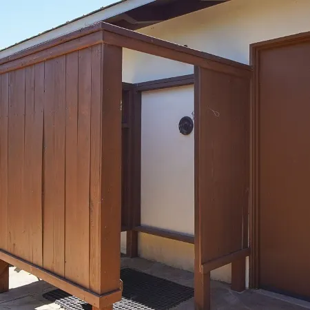 Gorgeous Detached Custom Craftsman Home - Walk to Beach!