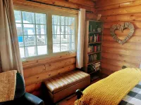 Peaceful Log Cabin - Just 45 Minutes From Beautiful Crater Lake!
