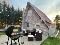 A-framed Adirondack cottage near Great Sacandaga Lake Hotele w: Fulton County