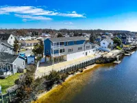 New Construction, Family Friendly, Waterfront!