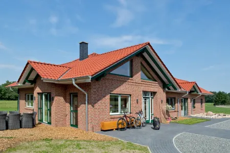 Idyllically situated villa in country house style with sauna Ideal for groups & families Отели рядом со станцией Soltau (Han)