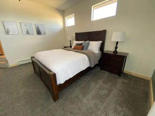 Large Home w/ Hot Tub and 360 mountain views near Salida!