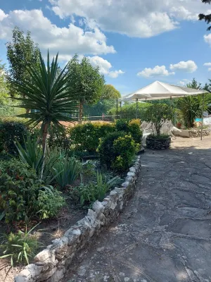 Apartment with Swimming Pool and Tennis