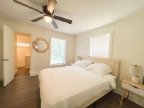 Cozy 1BR Close to Downtown & Greenville Drive Baseball