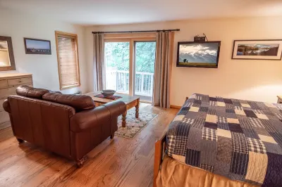Ski In, Family Sized Teton Village Townhouse