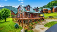 Panoramic Mountain Views/Roaming Elk/Fireplaces