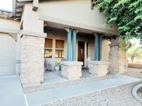 Beautiful 5 bedroom home with an Amazing * HEATED POOL! Hotels in Queen Creek