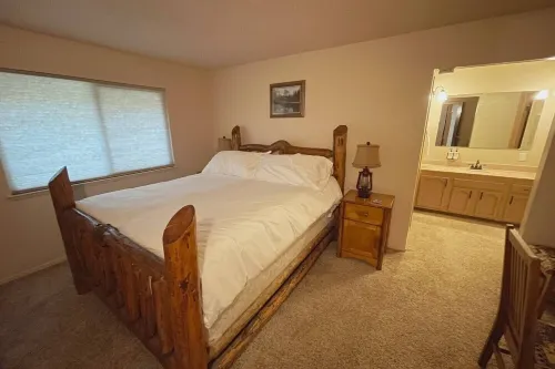 King Bed / Fast WiFi / Spa - Buckeye Bungalow