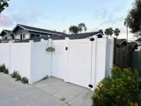 1 block from ocean - stylish & cozy beach cottage in funky Ocean Beach!