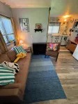 Adorable Tiny House in heart of Ellicottville - minutes to ski, walk to town