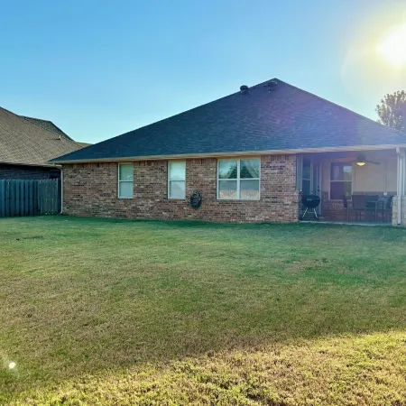 Beautiful Cozy Edmond Home - 4bed 2bath