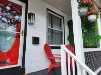 Family-Friendly Townhome Bliss:10min to Lehigh Valley Festivals & Events