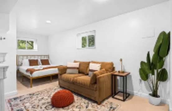 Cozy house Near DC, in Alexandria VA, 5B/2BTH