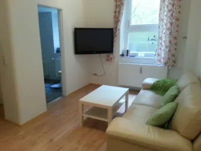Cologne Südstadt apartment, very central, cozy and quiet, max 2 persons