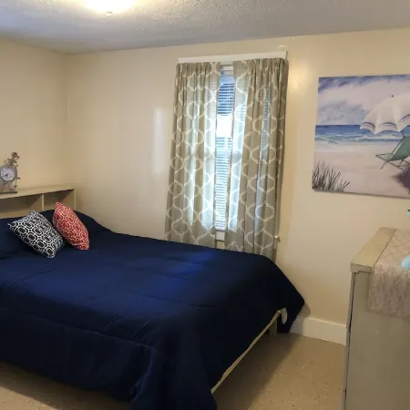Lower deck, Salisbury Beach, Melo's Beach House Rentals