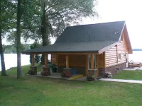 Beautiful Cottage on Mullett Lake Hotels in Cheboygan County