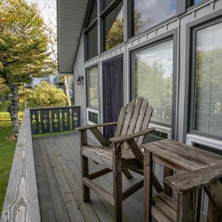 Cozy Beech Mountain getaway for the whole family