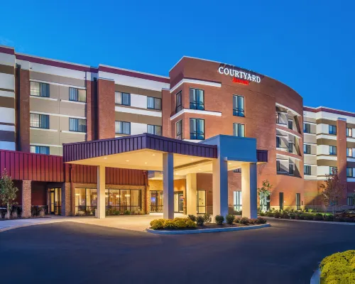 Courtyard Shippensburg Hotels in Cumberland County