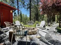 The 4 bedroom, EV charger Celestial Home near Pinecrest lake.